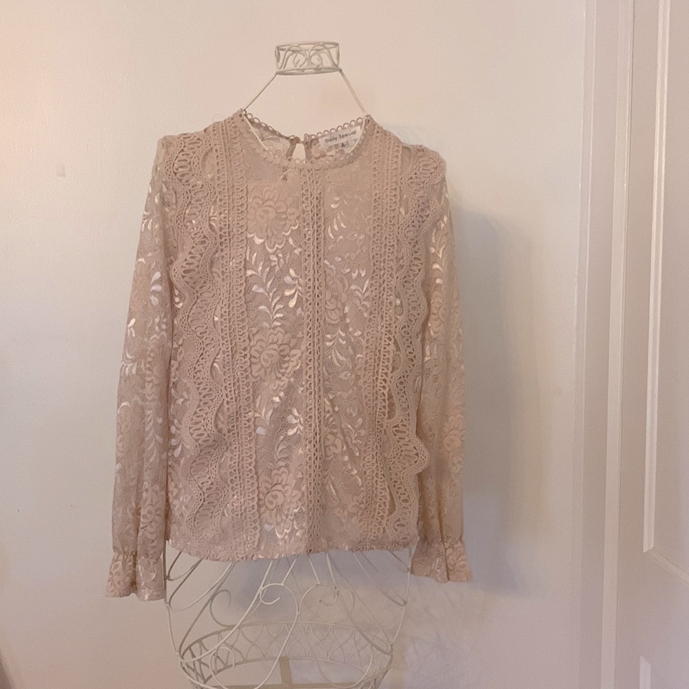 Light pink lace long sleeve blouse from Daily Special